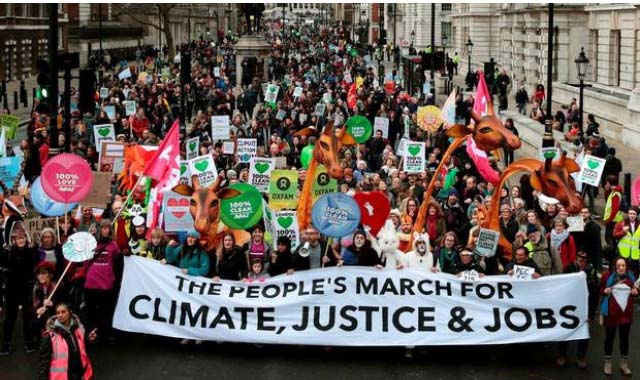 World Climate Rallies put Pressure on Paris Summit to Act